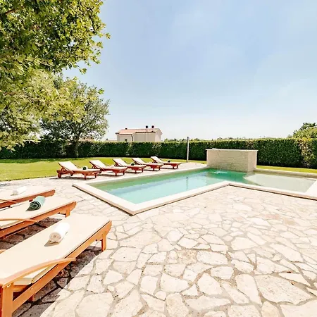 Villa Alma *